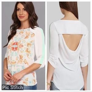 LIKE NEW‼️BCBGMaxAzria “ANDIE” Floral Draped Tunic Blouse -XS